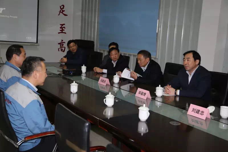 天橋區政府領導蒞臨銳捷視察指導工作！！！